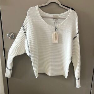 NWT Industry White Sweater with Black Accents Women’s Size XL